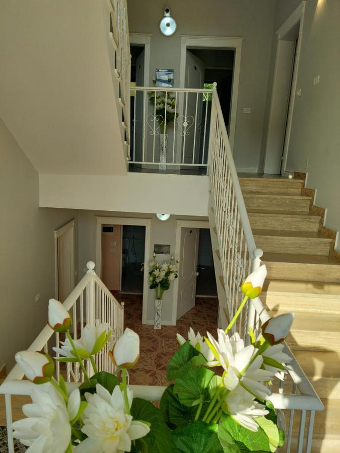Hotel Fama Škalngur Екстериор снимка