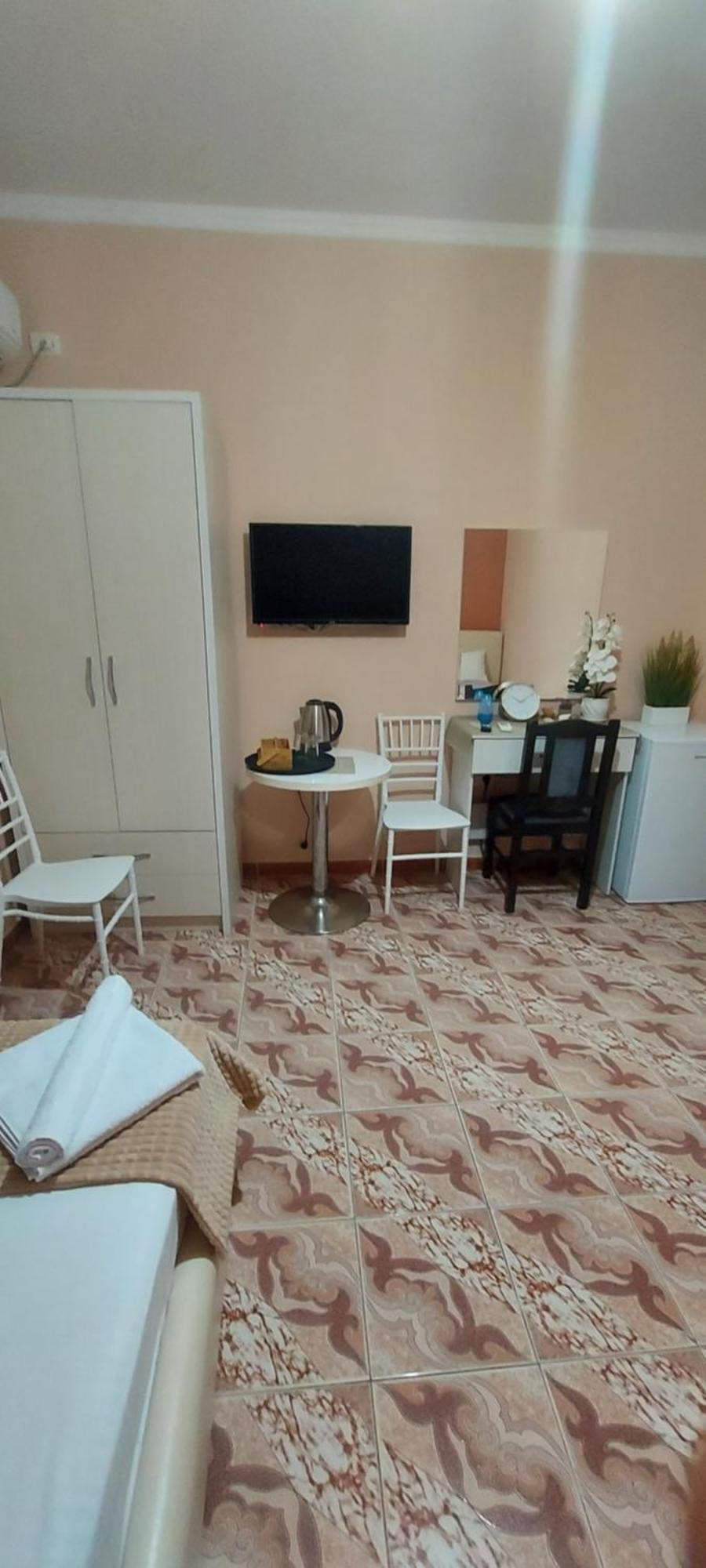 Hotel Fama Škalngur Екстериор снимка